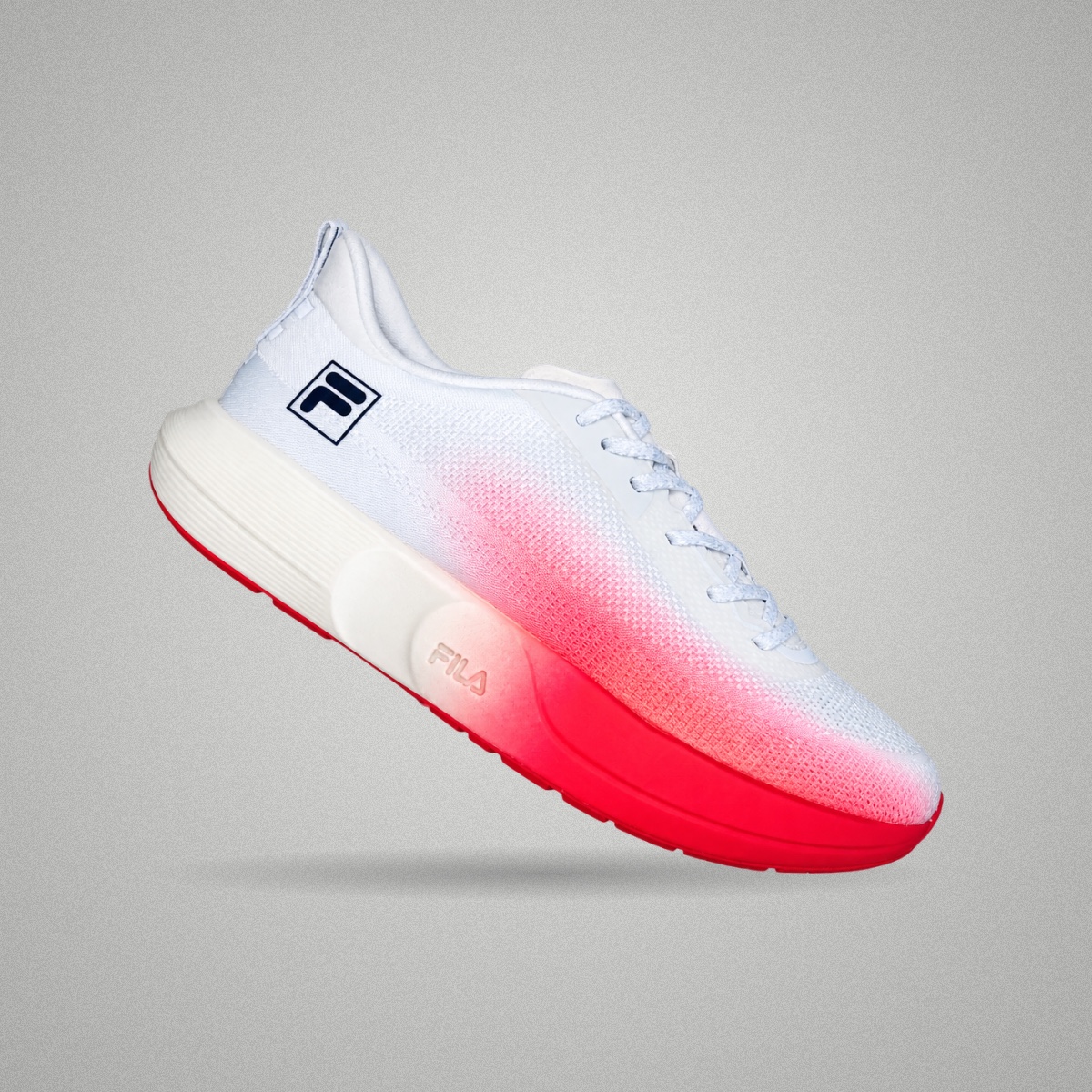 Tênis Fila KR7 Pro Branco e coral