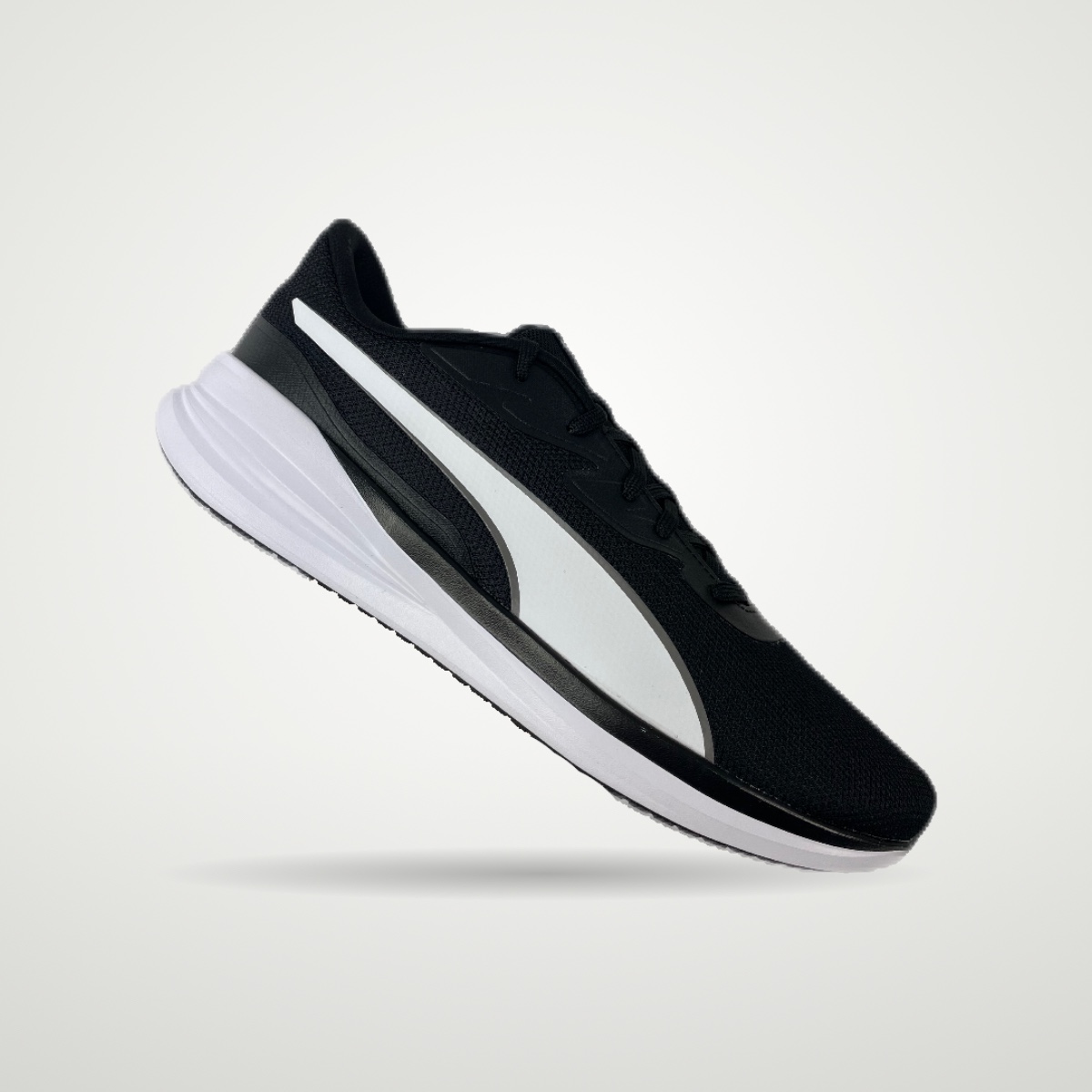 Tênis Puma Night Runner V3 Preto e branco