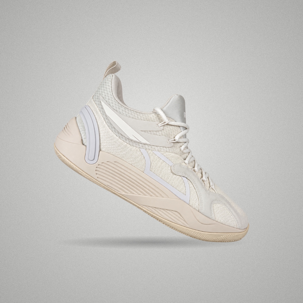 Tênis Puma TRC Blaze Court Branco e creme