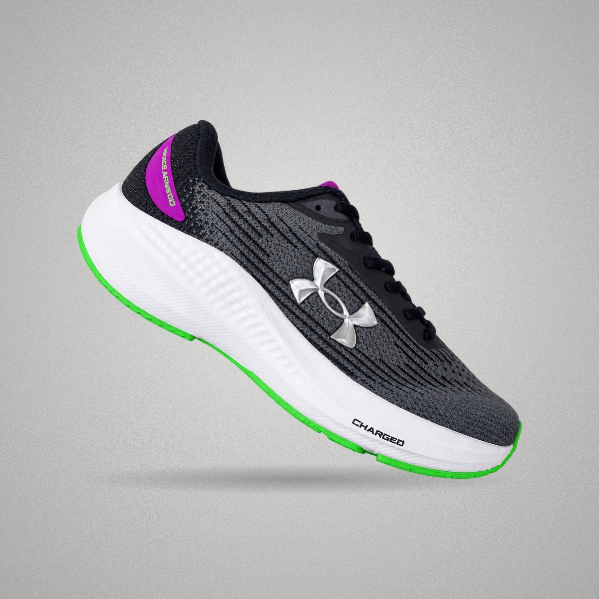 Tênis Under Armour Charged Starlight Preto e cinza